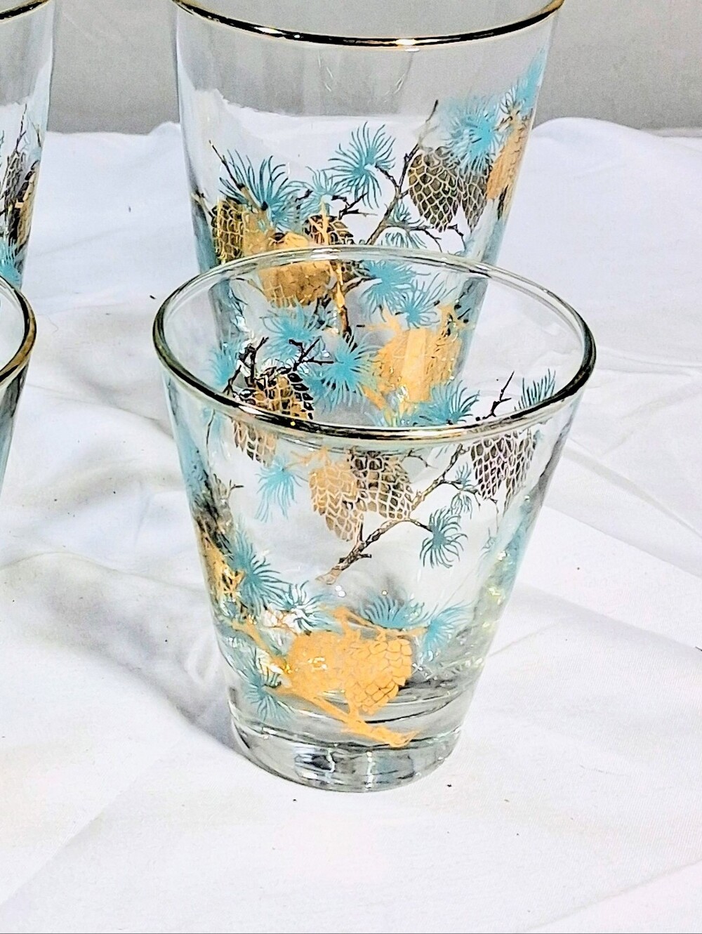 Set Of Libbey Gold with a Pair Of Lowball and Highball Glasses - Picture 2 of 9